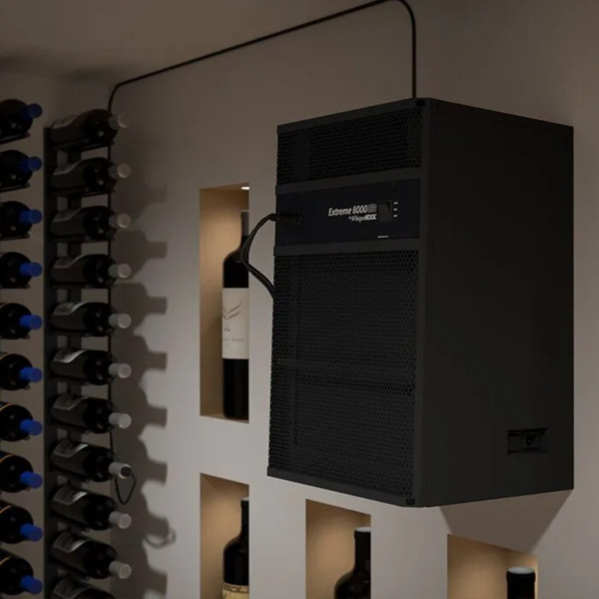 WhisperKOOL Through The Wall Extreme 3500 TiR - Close up view of the System